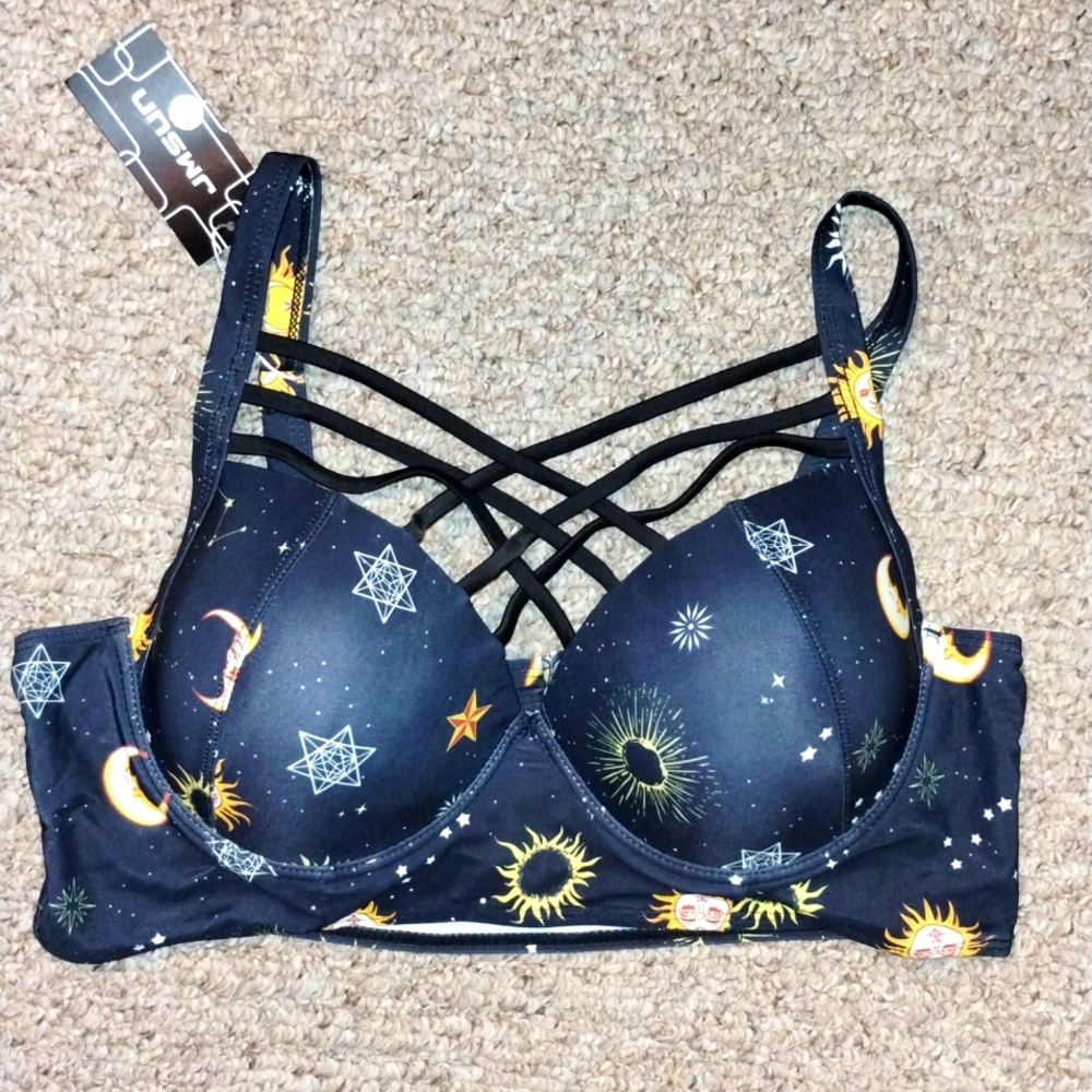 ⭐ Galaxy Print Cropped Cami Bra Women's XXL